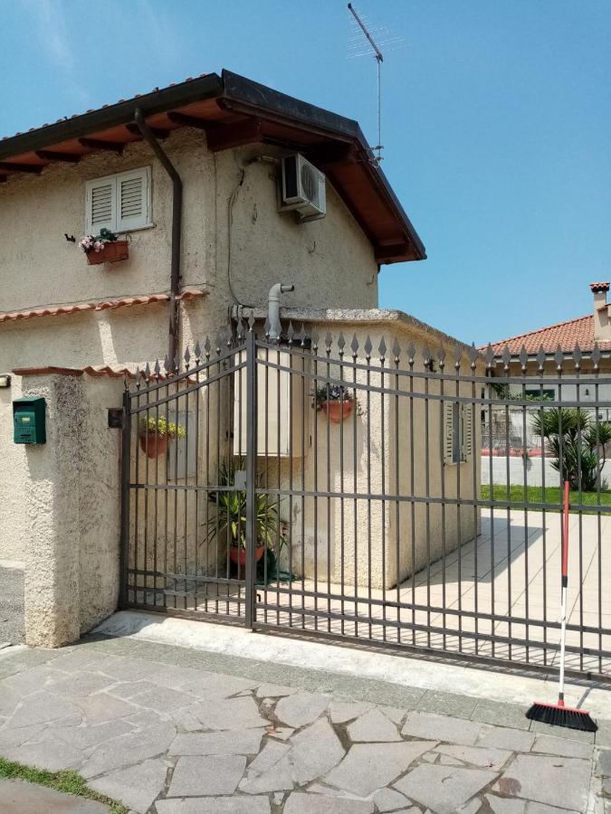 Casa Al Mare Massa (Tuscany) Exterior photo